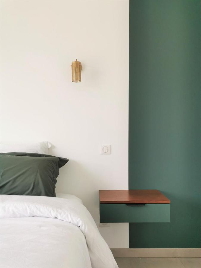 Au Jardin Des Deux Roches Bed and Breakfast Prissé Εξωτερικό φωτογραφία