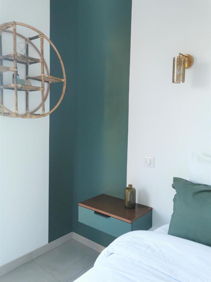 Au Jardin Des Deux Roches Bed and Breakfast Prissé Εξωτερικό φωτογραφία
